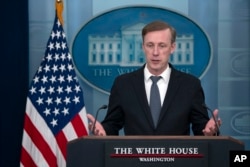Savjetnik Bijele kuće za nacionalnu sigurnost Jake Sullivan na konferenciji za novinare (Foto: AP/Mark Schiefelbein)