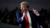 Bivši predsednik SAD Donald Tramp na mitingu u Južnoj Karolini, 10. februar 2024. (AP Photo/Manuel Balce Ceneta)