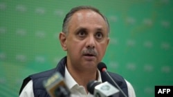 عمر ایوب خان