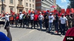 Amalunga ebandla leEFF atshengisele eSouth Africa ngoMvulo. (Umfanekiso: Thuso Khumalo)