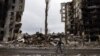 "La guerra aún no cesa, los crímenes tampoco": documental revela el rostro humano de conflicto en Ucrania