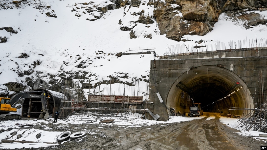 資料照:位於阿魯納恰爾邦正在施工中的西勒隧道(Sela Tunnel)。(2023年4月2日)