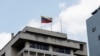 Futuro incierto sobre los seis opositores venezolanos resguardados en la embajada de Argentina en Caracas. 