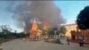Potongan gambar dari video yang dirilis oleh Golos Dagestana menunjukjkan asap mengepul di sebuah area di Kota Makhachkala, Republik Dagestan, Rusia, menyusul serangan ke wilayah tersebut pada 23 Juni 2024. (Foto: Golos Dagestana via AP)