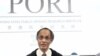 香港民意研究所行政总裁钟庭耀表示，截止9月底只有一位人士与民研洽购有关身份认同的付费调查资料 (美国之音/汤惠芸)