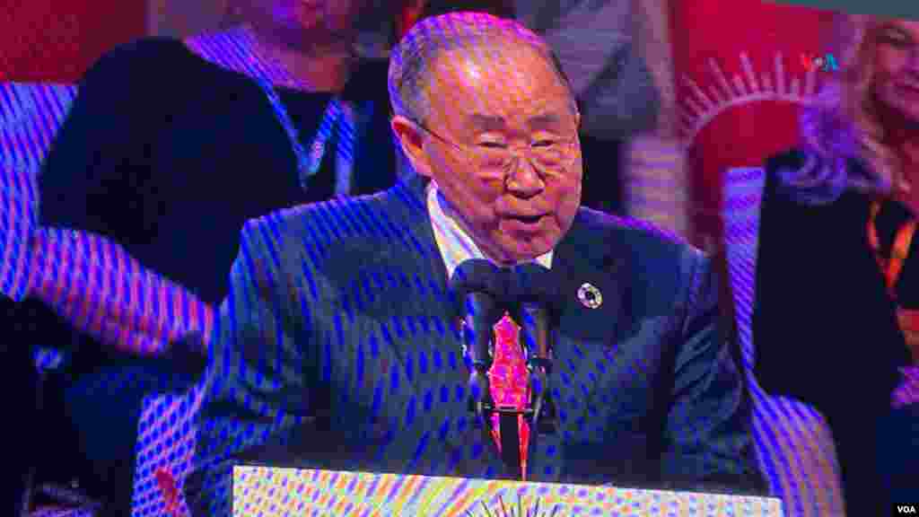 Al Festival Mundial de la Cultura, que busca fomentar un mundo sin violencia, llegaron personalidades como el ex secretario general de Naciones Unidas, Ban Ki Moon.