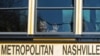 Seorang anak menangis saat berada di dalam bus, meninggalkan sekolahnya, The Covenant School di Nashville, Tennessee, AS , menyusul penembakan massal 27 Maret 2023. Nicole Hester/USA Today Network via REUTERS. TIDAK ADA RESELLER. TIDAK ADA ARSIP. KREDIT WAJIB