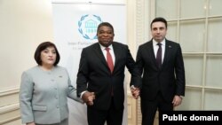 Sahibə Qafarova və Alen Simonyan Parlamentlərarası İttifaqın baş katibi Martin Çunqonqla birgə