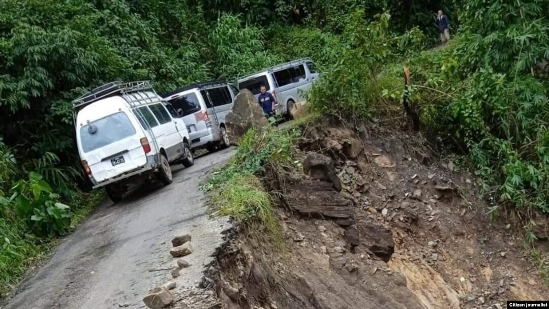 မြဝတီ ကော့ကရိတ် လမ်းဟောင်းတနေရာ​​ (သြဂုတ်၊ ၂၀၂၃)