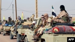 Les rivalités se sont intensifiées ces dernières semaines entre la multitude d'acteurs armés se disputant le contrôle de cette région du nord du Mali.