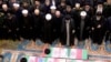 ادعای «بدرقه ۱۲ میلیونی»؛ انتقاد از مراسم یادبود رئیسی در سازمان ملل: قذافی و صدام هم مراسم نداشتند