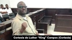 Luther “King” Campos, activista angolano no tribunal, Luanda, Angola