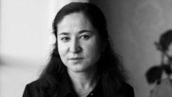 ཨ་རིའི་གཞུང་གིས་རྒྱ་ནག་ནས་ཡུ་ཁུར་གྱི་མཁས་དབང་གཅིག་ལ་ཚེ་བཙོན་གྱི་ཁྲིམས་ཐག་བཅད་པར་སྐྱོན་བརྗོད། 