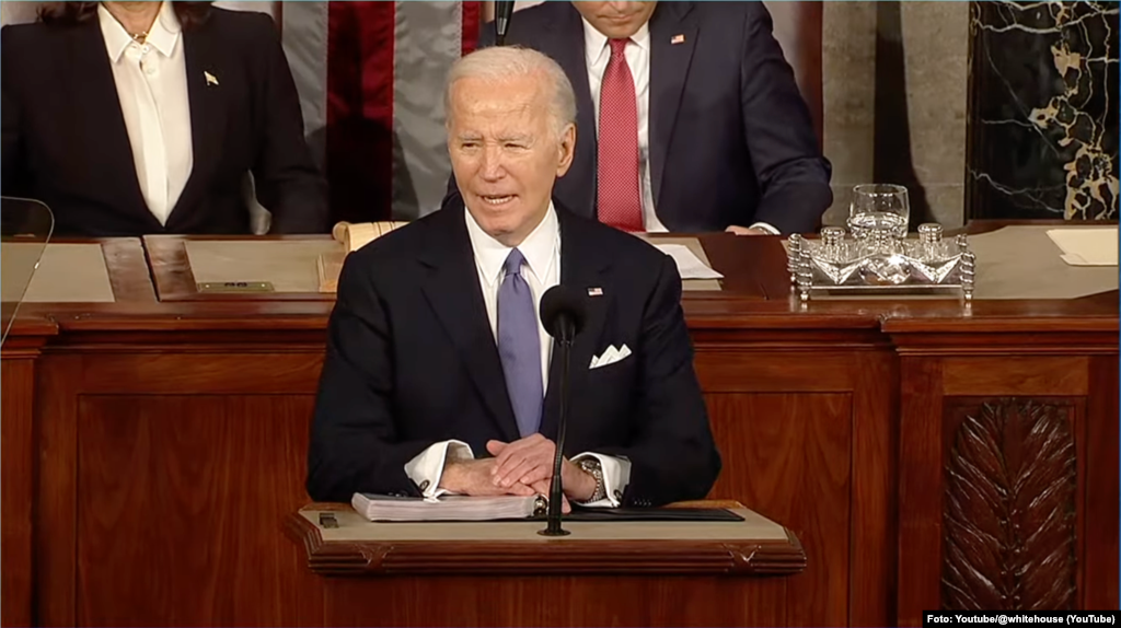သမ္မတ Joe Biden အမေရိကန်လွှတ်တော်မှာ နိုင်ငံတော်အခြေပြမိန့်ခွန်းပြောကြားစဥ်။ (မတ်လ ၇၊ ၂၀၂၄) 
