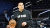 Endeuillée, la NBA joue et rend hommage à Dejan Milojevic