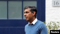 Anggota parlemen Konservatif Inggris Rishi Sunak di London, Inggris 22 Oktober 2022. (REUTERS/Maja Smiejkowska)