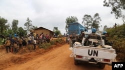 Des soldats marocains de la mission de l'ONU en RDC (Monusco) patrouillent dans le territoire de Djugu, province de l'Ituri, à l'est de la RDCongo, le 13 mars 2020. (AFP)