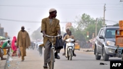 Le nord-ouest et le centre du Nigeria vivent dans la terreur des attaques des groupes jihadistes et des "bandits" qui pillent les villages et tuent ou enlèvent leurs habitants.