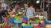 ពលរដ្ឋ​ខ្លះ​រង​ផល​លំបាក​ពី​តម្លៃ​គ្រឿង​ទេស​ម្ហូប​អាហារ​ឡើង​ថ្លៃ ខណៈ​តម្លៃ​ទំនិញ​កើន​ឡើង​នៅ​ជុំវិញ​ពិភពលោក