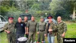 Kozački skup u Hannoveru 2021. Kharkovsky (2. slijeva), Felk (4. slijeva), Kramer (6. slijeva), Schneider, (krajnje desno).