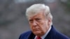 Mantan Presiden Donald Trump tiba di Gedung Putih, Washington, pada 31 Desember 2020. (Foto: AP/Evan Vucci)
