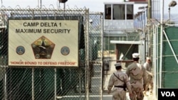 Kamp tahanan tersangka teroris di Guantanamo, Kuba (foto: dok). 