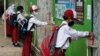 Mencegah Penularan COVID-19 di Kantin Sekolah 