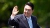 South Korea’s New President Offers Economic Help to North