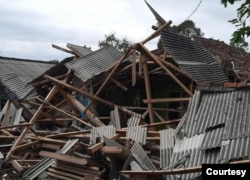 Salah satu sekolah terdampak gempa di Cugenang, Kabupaten Cianjur, Jawa Barat, Kamis (24/11/2022). Courtesy : BNPB