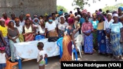Camponeses expulsos das suas terras, Quiminha, Luanda, Angola