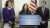 Jeanette Antolin, ancienne membre de l'équipe nationale américaine de gymnastique et victime d'abus, lors d'une conférence de presse à Capitol Hill à Washington, D.C, le 28 mars 2017