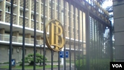 Kantor Bank Indonesia di Jakarta (Foto: VOA/dok).