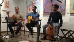 Pop-Up Art Comes to Your Living Room, Backyard and Elsewhere