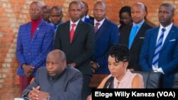 Prezida Neva n'umutambukanyi wiwe mu masengesho ya CNDD-FDD i Gitega
