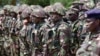 Des soldats des Forces de défense participent à une cérémonie de présentation par le président kenyan William Ruto avant de se déployer en RDC dans le cadre de la Force régionale de la Communauté de l'Afrique de l'Est, à Nairobi le 2 novembre 2022. 