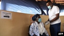 En avril, environ 24,5 % de la population cible (22,9 millions de personnes) au Ghana était entièrement vaccinée contre le Covid-19.