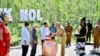 Presiden Jokowi melakukan prosesi penyatuan air dan tanah di Titik Nol, IKN di Kabupaten Penajam Paser Utara, Kaltim, Senin (14/3) yang berasal dari 34 Provinsi di Indonesia yang di bawa oleh masing-masing Gubernur (biro Setpres)