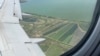 Vista desde un avión comercial en la ruta entre Ciudad de Panamá y Maracaibo, Venezuela. Foto: VOA. 