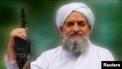 Pemimpin Al-Qaida Ayman Al-Zawahiri tewas oleh serangan pesawat nirawak AS.
