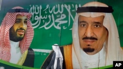 The divergent messages on the possibility of Saudi ties with Israel reflect what analysts and insiders say is a schism between how the 35-year-old prince Mohammed bin Salman, left, and his 84-year-old father, King Salman, view national interests.
