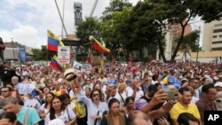 Las negociaciones entre representantes del gobierno en disputa de Venezuela y el gobierno encargado de Juan Guaidó en Barbados continúan. 