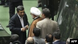 Mahmud Əhmədinejad İnqilab Qvardiyasının komandirini neft naziri təyin etdi