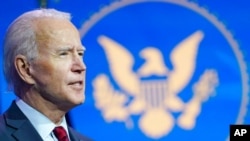 Presiden terpilih Joe Biden berbicara dalam sebuah acara di teater The Queen di Wilmington, Del., 8 Desember 2020. (Foto: AP)