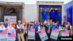 Donativo de Estados Unidos de 1.5 millones de vacunas contra el COVID-19 de Moderna llega a El Salvador. [Archivo: Cortesía del gobierno de El Salvador].