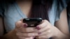 Heavy Social Media Use Could Lead to Isolation in Young Adults