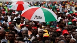 Au Nigeria, le principal parti d'opposition accuse le parti au pouvoir de "manipuler" les résultats