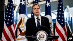 Menteri Luar Negeri AS yang baru, Antony Blinken, memberi kata sambutan saat upacara penyambutannya di
Departemen Luar Negeri di Washington, Rabu, 27 Januari 2021. 