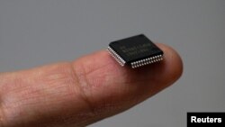 Čip mikrokontrolera Renesas Electronics Corp 