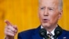 Presiden Joe Biden berbicara dalam konferensi pers di Ruang Timur Gedung Putih di Washington, 19 Januari 2022. (Foto: AP)