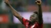 Le Ghanéen Muntari quitte le terrain après des cris racistes